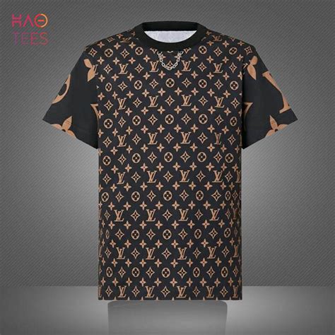 louis vuitton 3d monogram t-shirt|Louis Vuitton gradient t shirt.